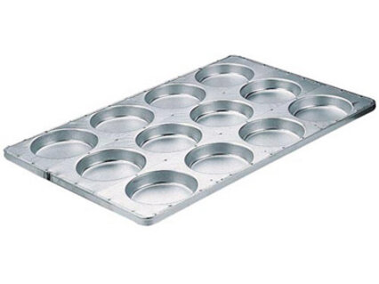 Trays for bread, pizza, and pastry